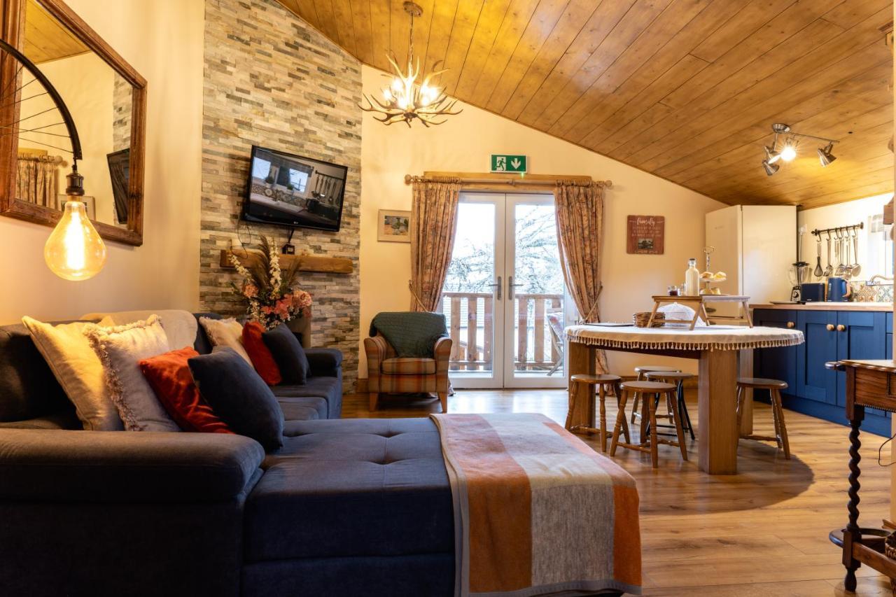Greenvale Cabins Forkhill ภายนอก รูปภาพ