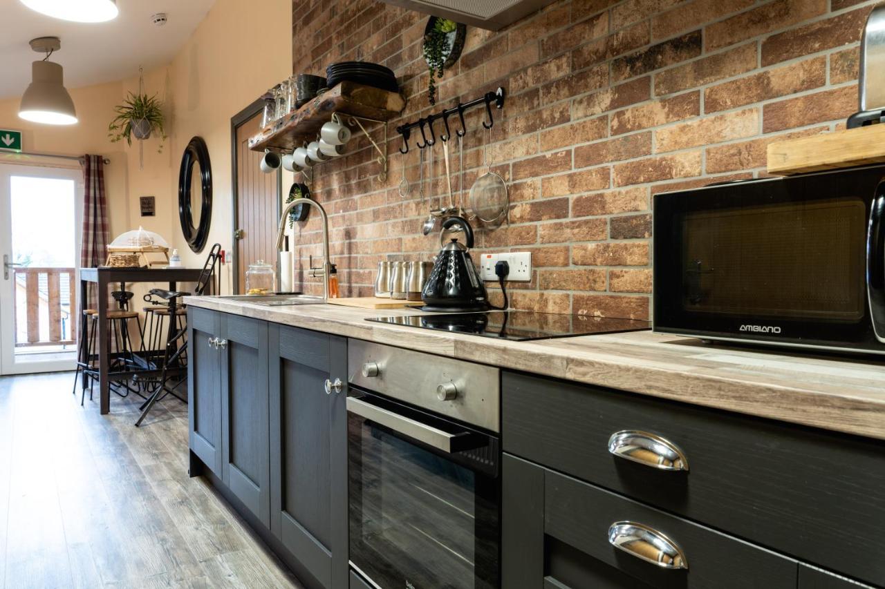 Greenvale Cabins Forkhill ภายนอก รูปภาพ