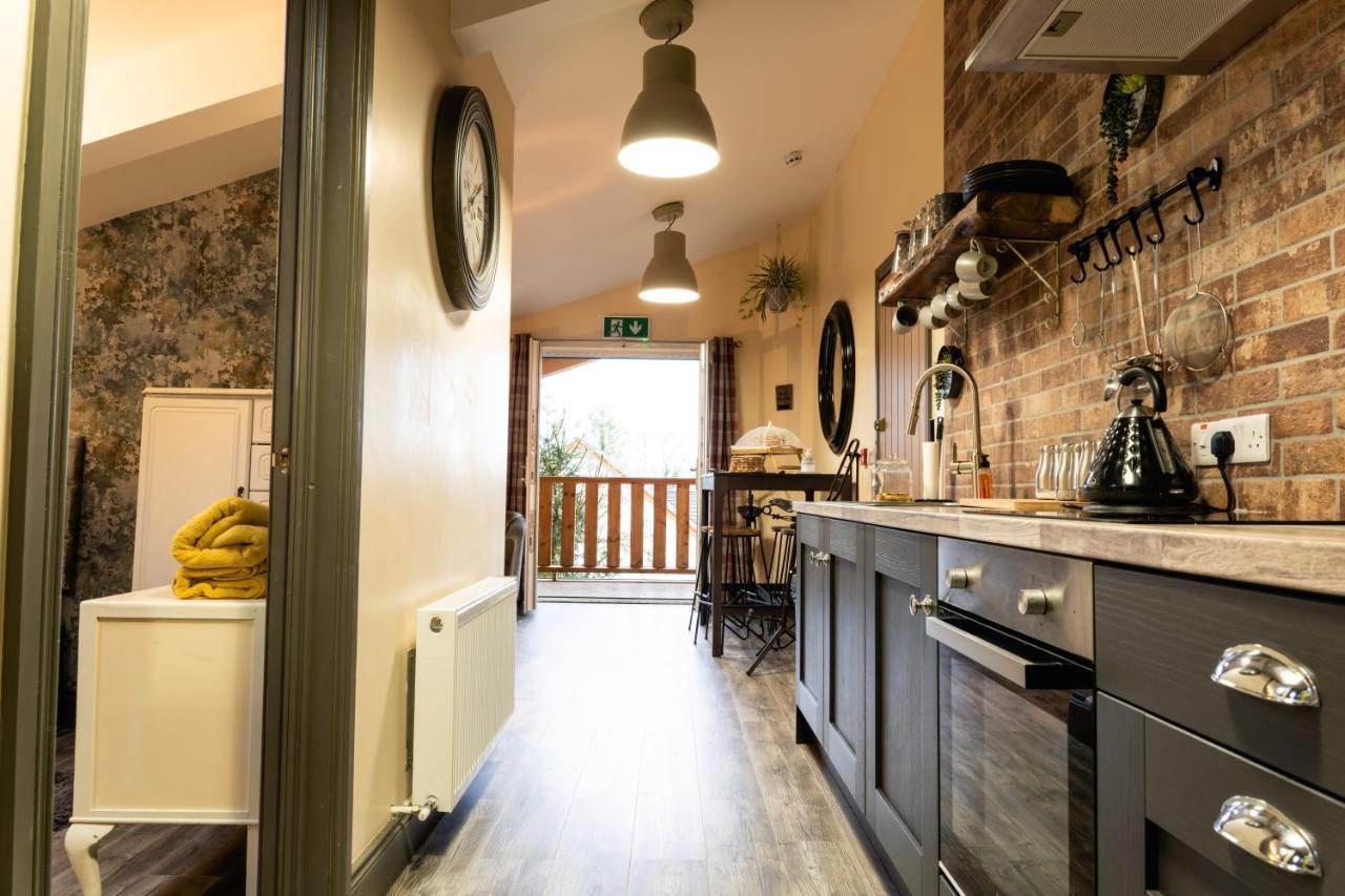 Greenvale Cabins Forkhill ภายนอก รูปภาพ