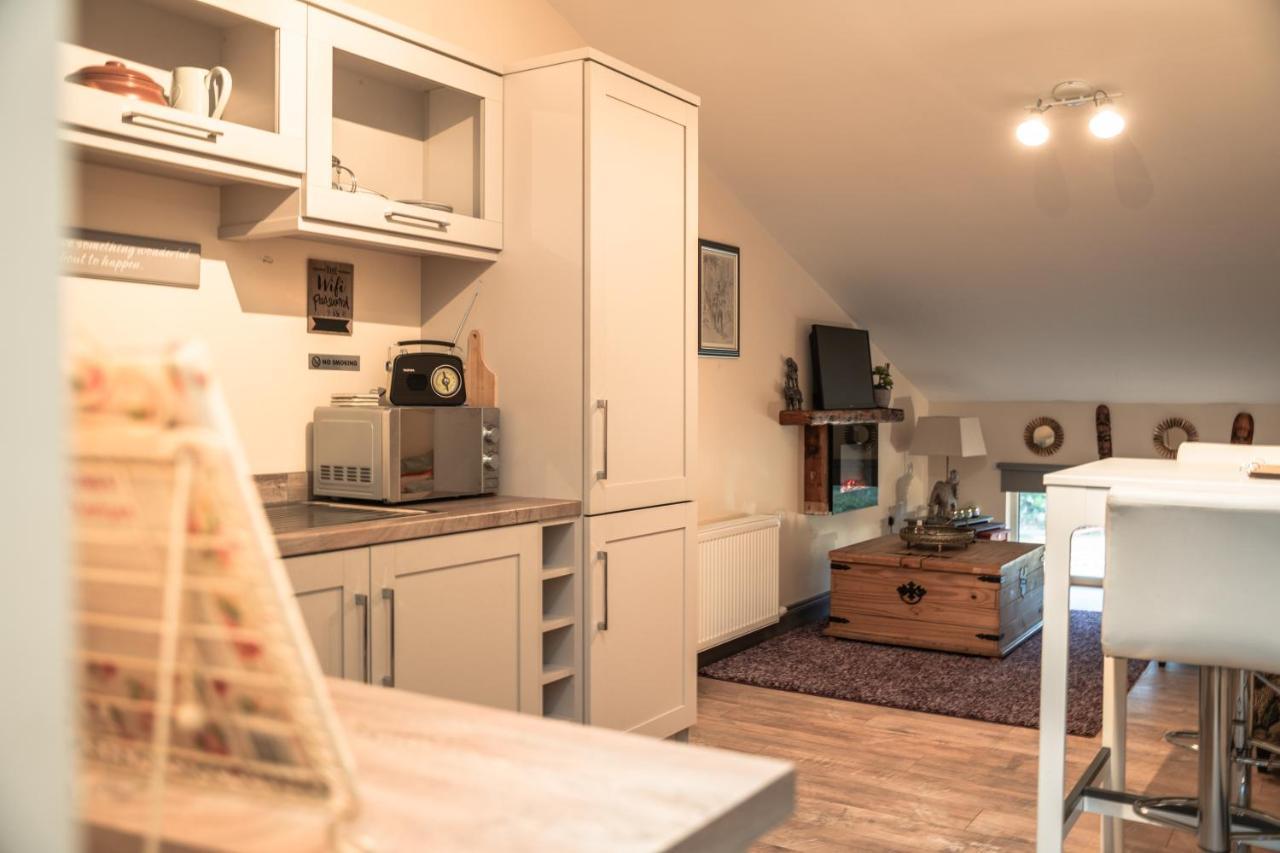 Greenvale Cabins Forkhill ภายนอก รูปภาพ