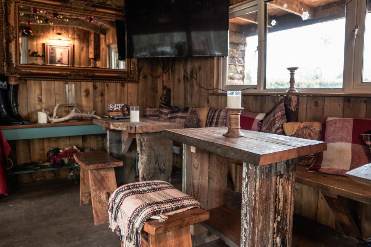 Greenvale Cabins Forkhill ภายนอก รูปภาพ